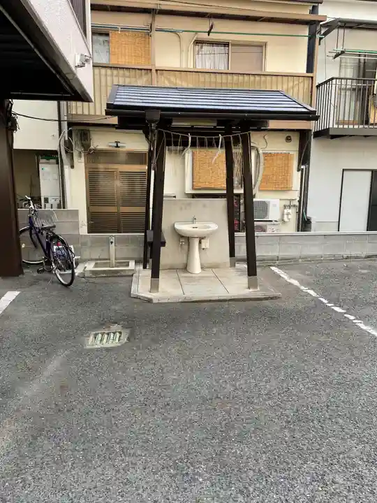 中村八幡神社の手水舎