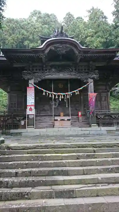 横山不動尊の本殿・本堂