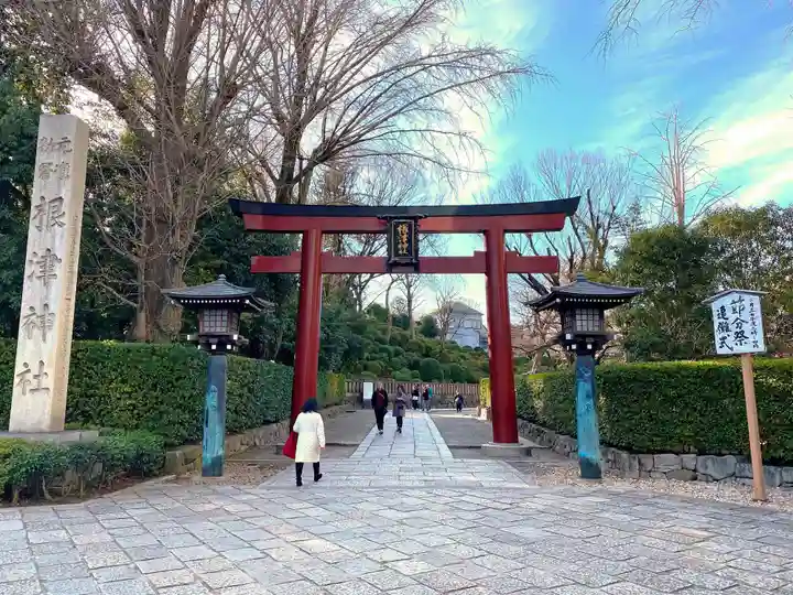 根津神社の鳥居