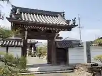 覚永寺の山門・神門