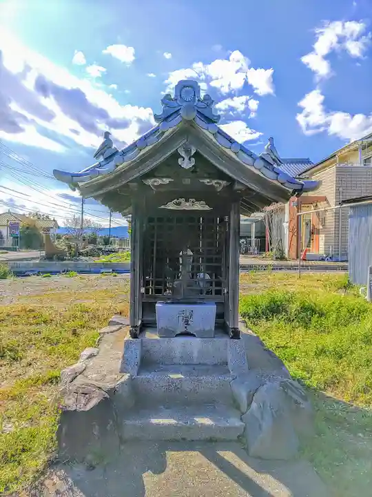 八幡社(下東川)の末社・摂社