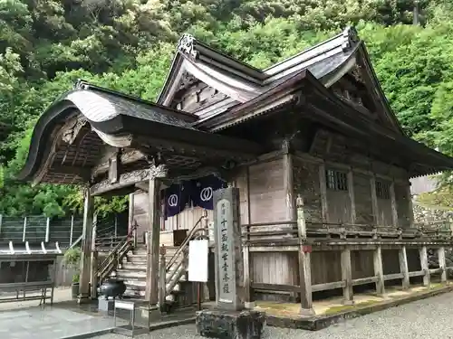 神峯寺の本殿