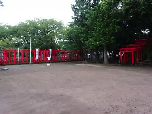 稲荷神社の庭園