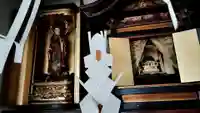 蓮休寺の本殿・本堂