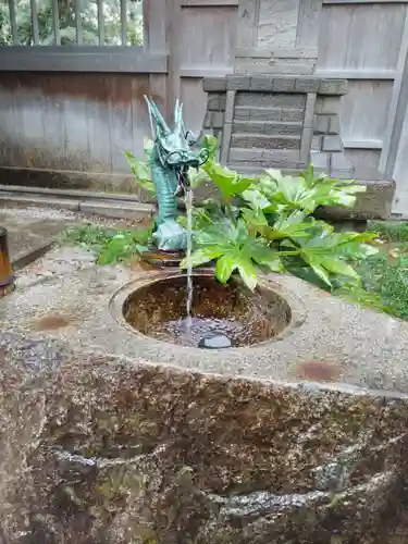 諏訪神社の手水