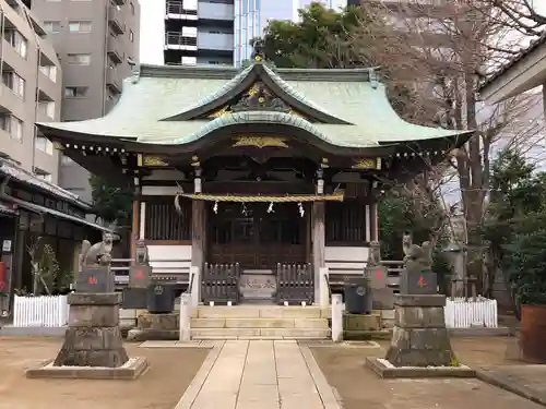 綾瀬稲荷神社の本殿・本堂