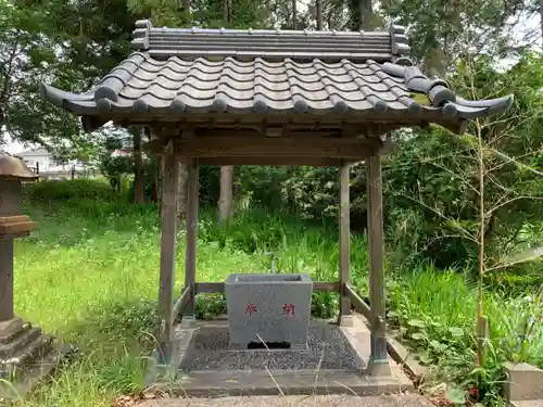八幡神社の手水舎