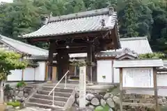 可成寺の山門