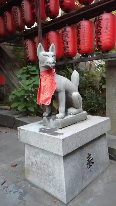市谷亀岡八幡宮の狛犬