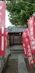 稲荷神社の本殿