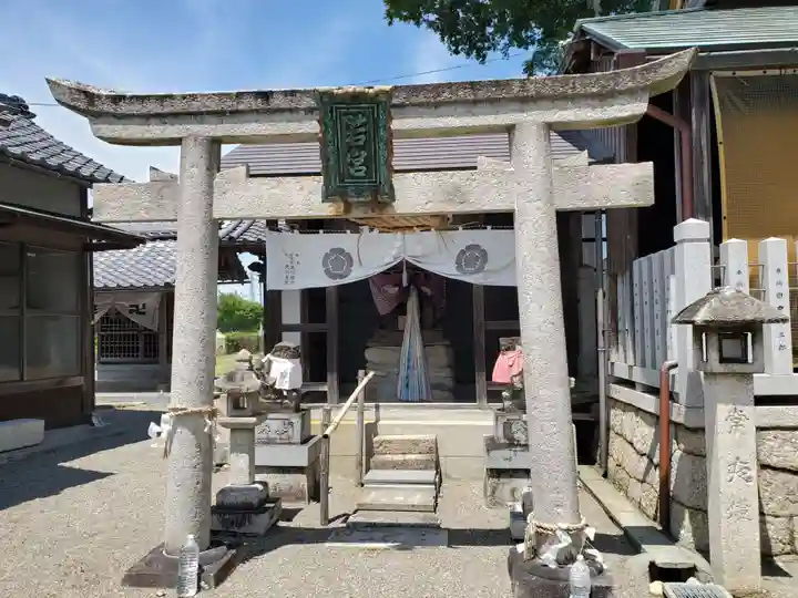 小川原神社の末社・摂社