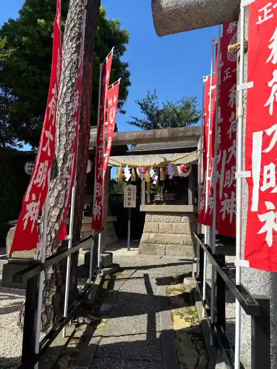 中野沼袋氷川神社の{uncategorized: "未分類", other: "その他", undefined: "問題あり", building: "その他建物", grave: "お墓", sacred_gate: "鳥居", guardian: "狛犬", statue: "像", buddha: "仏像", history: "歴史", nature: "自然", garden: "庭園", animal: "動物", pagoda: "塔", temizu: "手水舎", mountain_gate: "山門・神門", sanctuary: "本殿・本堂", subordinate: "末社・摂社", art: "芸術", scenery: "景色", jizo: "地蔵", ema: "絵馬", goshuin: "御朱印", omikuji: "おみくじ", items: "授与品その他", amulet: "お守り", goshuincho: "御朱印帳", eats: "食事", festival: "お祭り", votive_dance: "神楽", shichigosan: "七五三参", wedding: "結婚式", experience: "体験その他", initially: "初詣", around: "周辺", anti_infection: "感染症対策"}