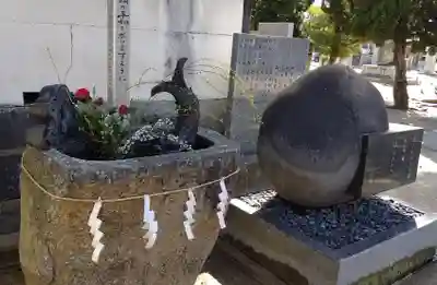 三津厳島神社の手水舎