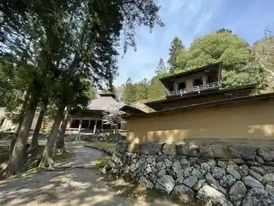 黒石寺の建物その他