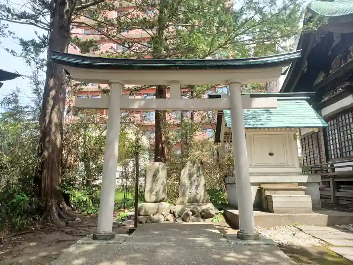 善知鳥神社(青森県)