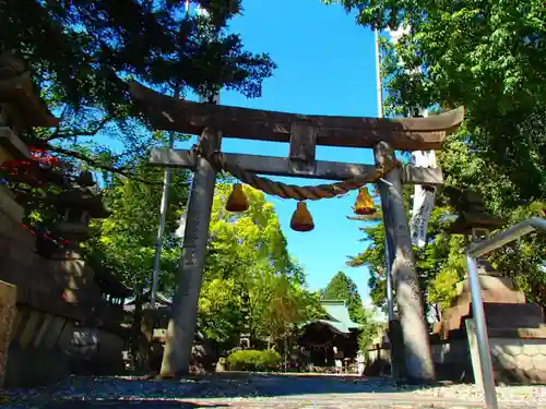 本土神社の鳥居