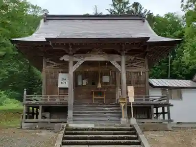 雨紛神社の本殿・本堂