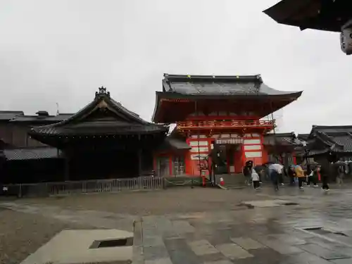 八坂神社(祇園さん)の山門・神門