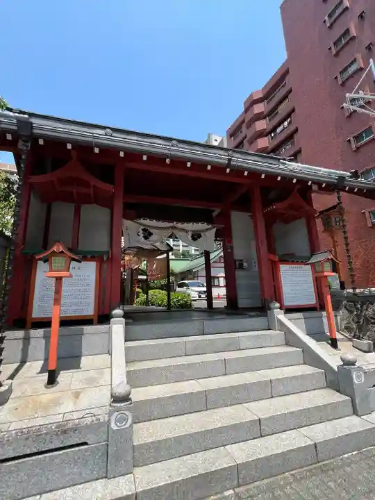 仙台大神宮の山門・神門