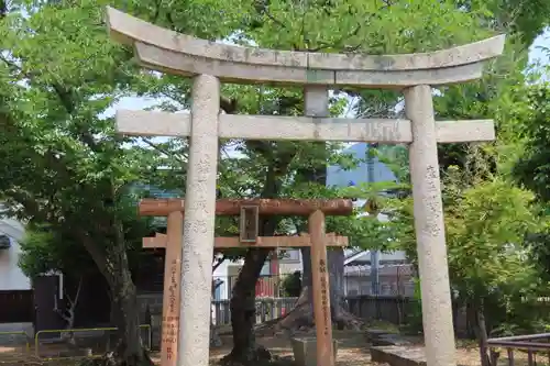 八岩華神社の鳥居