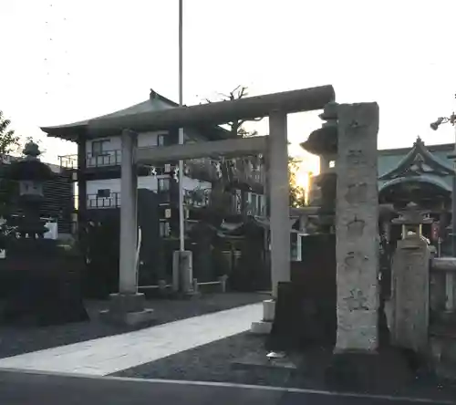 羽田神社の鳥居
