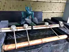 銀杏岡八幡神社の手水