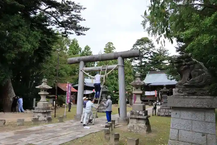 三春大神宮の鳥居