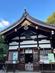 三輪神社の本殿