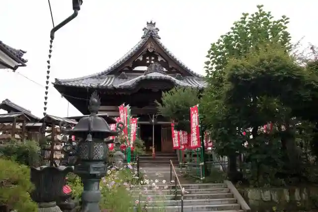 日輪寺の本殿