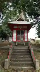 神明社の本殿