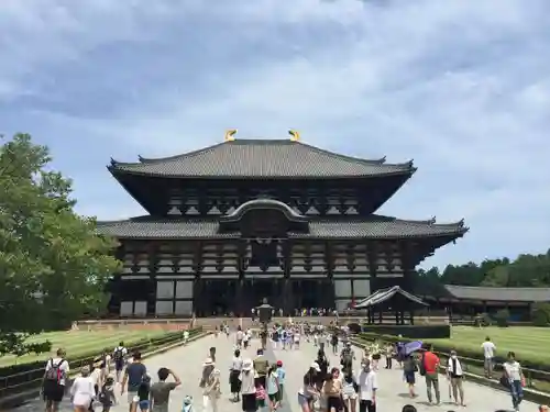 東大寺の本殿