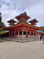 平安神宮の{uncategorized: "未分類", other: "その他", undefined: "問題あり", building: "その他建物", grave: "お墓", sacred_gate: "鳥居", guardian: "狛犬", statue: "像", buddha: "仏像", history: "歴史", nature: "自然", garden: "庭園", animal: "動物", pagoda: "塔", temizu: "手水舎", mountain_gate: "山門・神門", sanctuary: "本殿・本堂", subordinate: "末社・摂社", art: "芸術", scenery: "景色", jizo: "地蔵", ema: "絵馬", goshuin: "御朱印", omikuji: "おみくじ", items: "授与品その他", amulet: "お守り", goshuincho: "御朱印帳", eats: "食事", festival: "お祭り", votive_dance: "神楽", shichigosan: "七五三参", wedding: "結婚式", experience: "体験その他", initially: "初詣", around: "周辺", anti_infection: "感染症対策"}