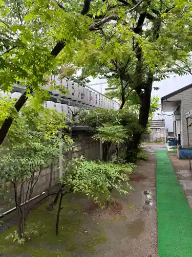 サムハラ神社の庭園