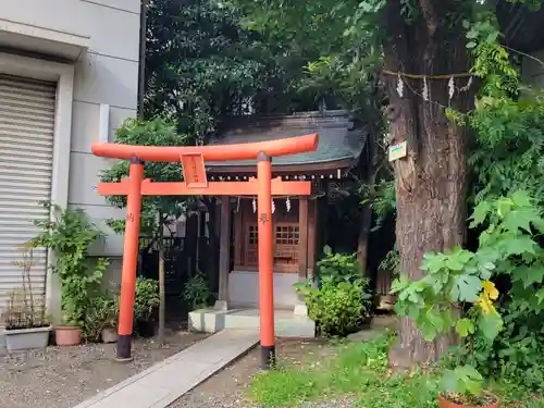 蔵前神社の末社