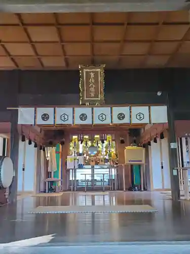 事任八幡宮の本殿・本堂