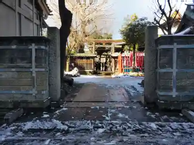 牛嶋神社の山門・神門
