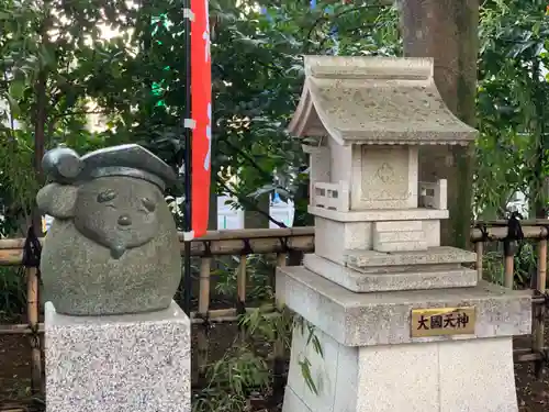 亀ケ池八幡宮の末社・摂社