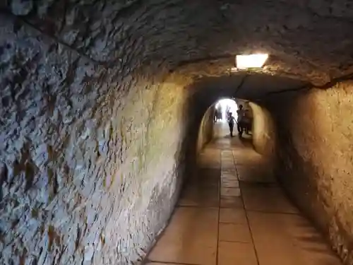 銭洗弁財天宇賀福神社のその他建物