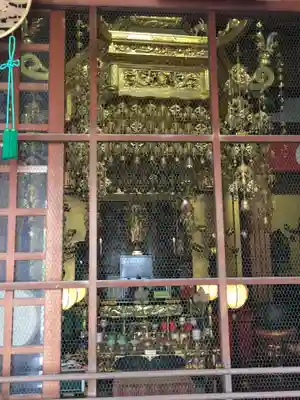 津観音の本殿・本堂