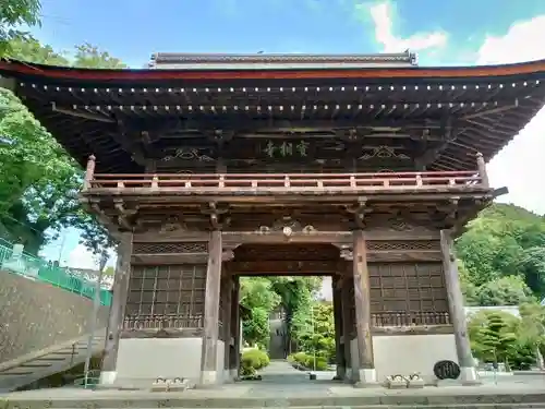 実相寺の山門