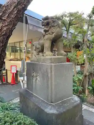 鳩森八幡神社の狛犬