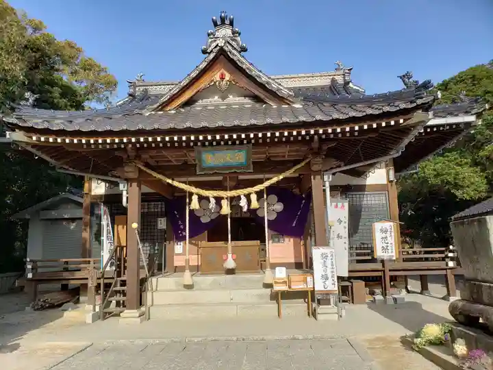 冠天満宮の本殿・本堂