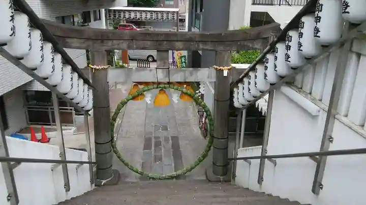 高輪神社の鳥居