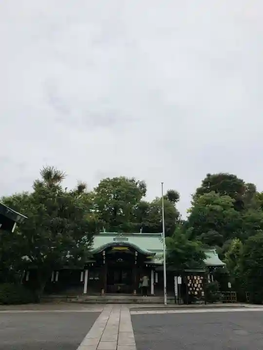 白金氷川神社の本殿・本堂
