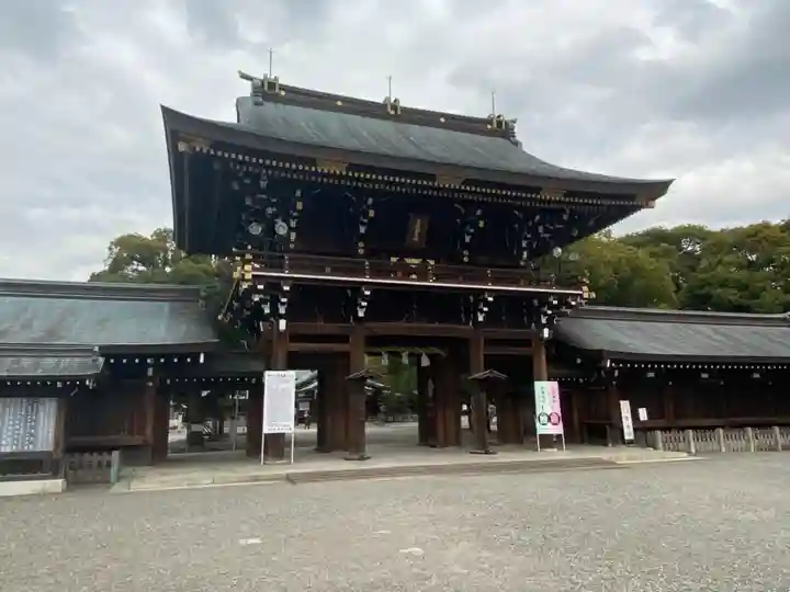 真清田神社の山門・神門
