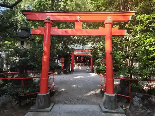 御器所八幡宮の鳥居