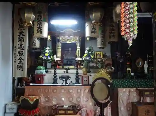 大日寺の本殿・本堂