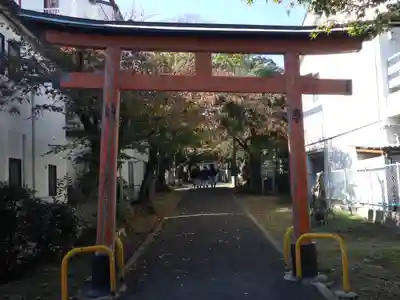 花山稲荷神社の鳥居