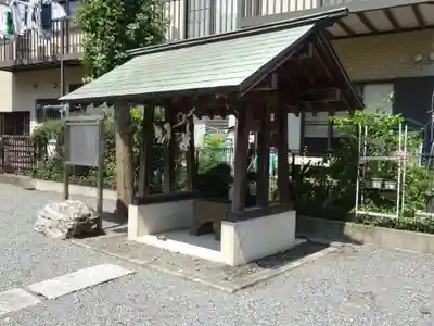 谷口山野稲荷神社の手水舎