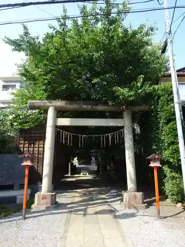 印内八坂神社の鳥居